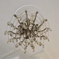 لوازم خانگی لوستر و کتابخانه و مبلمان ...