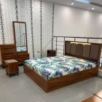 تخت تختخواب سرویس خواب میز توالت میز آرایش|تخت و سرویس خواب|بندر انزلی, کارآموزی|دیوار