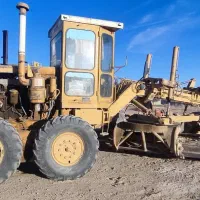 گریدر کوماتسو ۷۰۵R2