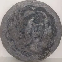 مجمع مسی، به قطر ۷۰ سانتی متر