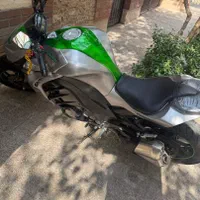 Z1000