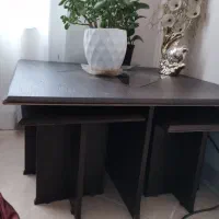 میز و گلمیز