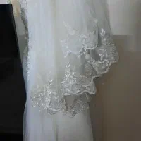 لباس عروس کار شده همراه با تور سر کارشده|لباس|تهران, والفجر (افسریه)|دیوار