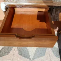 میز آرایشی|مبلمان خانگی و میز عسلی|شیراز, پودنک|دیوار