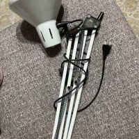 چراغ مطالعه و ناخنکاری