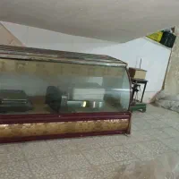 پیش خوان بدنه استیل دارای ۵ کشو وشیشه منحنی