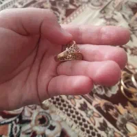 چند قطعه طلا