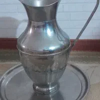 پارچ قدیمی بزرگ