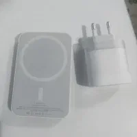 پاوربانک و اداپتور