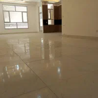 آپارتمان ۱۱۵ متری با حیاط ۴۰ متری چهار راه سعدی|فروش آپارتمان|زنجان, |دیوار