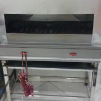 فروش یخچال و میز کبابی با وسیله‌های کامل کبابی