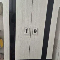 تخت و کمد و دکور