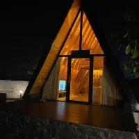 کلبه سوئیسی نوساز نور نزدیک دریا|اجارهٔ کوتاهمدت ویلا و باغ|نور, |دیوار