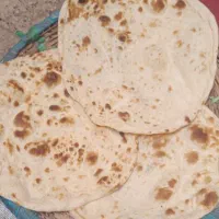 نان عربی (محلی)