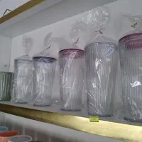 ظروف چوبی و سرامیکی و تعدادی مجسمه واکسسوری|صنایع دستی و سایر لوازم تزئینی|اندیشه, اندیشه فاز ۱|دیوار