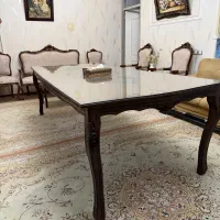 مبل چرم ۷ نفره و میز نهار خوری ۱۰ نفره