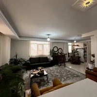 ۷۰ متر _ پارکینگ دار_ تاجیک دکترهوشیار_ گذر ۱۲متری