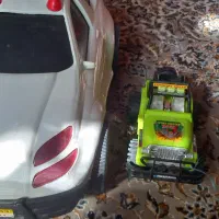 دو عدد ماشین اسباب بازی