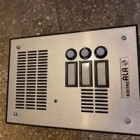 پنل و گوشی آیفون