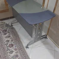 میز تحریر و میز کامپیوتر)فروش فوری