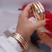 النگو اپل طلا روس