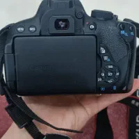 canon 700