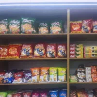 فروشنده خانم