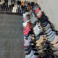 حدود ۱۵۰ جفت کفش نیم بوت زنانه|کیف، کفش، کمربند|داراب, |دیوار