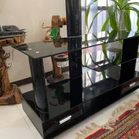 میز تلوزیون شیشه ای