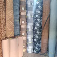 موکت رنگارنگ‌ شازند