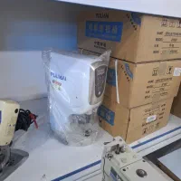 دستگاه پرچ دکمه فلزی