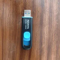 فلش ۱۲۸ گیگابایت ای دیتا USB 3.0 نصف قیمت