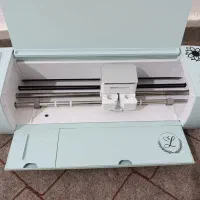 پلاتر رومیزی مارک cricut