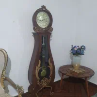ساعت ایستاده