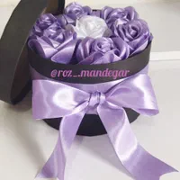 باکس گل روبانی