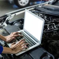 خدمات برق خودرو در محل