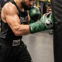 ساخت ذهن ثروت‌ساز با تمرین و آموزش واقعی بازار