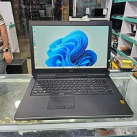 لپتاپ DELL فوق حرفه ای گرافیک ۸ واقعی i7 صفحه۱۷