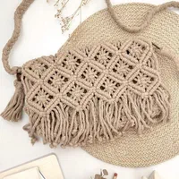 کیف  صندل  دست بافت