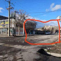 یک قطعه زمین بر جاده حاجی آباد