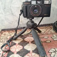 دوربین فیلمبرداری قدیمی JVC و پاناسونیک