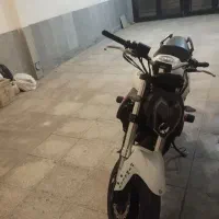 بنلی ۲۵۰جفت سیلندر