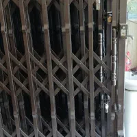 درب آکاردئونی و نرده آبشاری با نصب رایگان