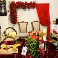 دکور نامزدی و عقد و یلدایی با گل آرایی مصنوعی