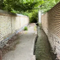 ۲۰۰ متر زمین با سند قطعی