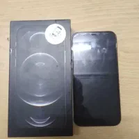 آیفون 12 بسیار تمیز|موبایل|شاهینشهر, نظامی|دیوار