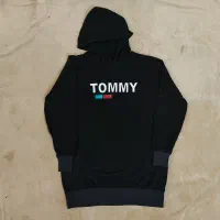 هودی کلاه دار