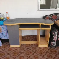 میز. میز مطالعه. میز خیاطی