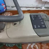 جاروبرقی آاگ