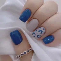 آموزش و خدمات ناخن